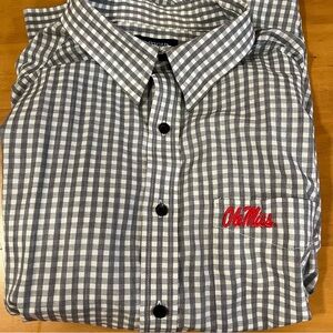 Men’s Antigua Ole Miss logo pocket gingham button down shirt - size large